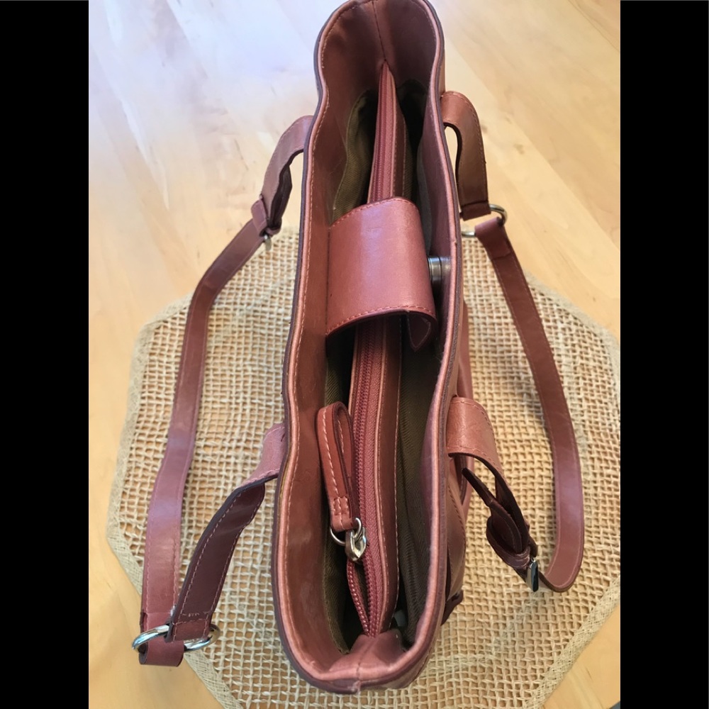 NEW Rose Pink RINA RICH Vegan Leather PURSE - Picture 2 of 7